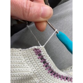  Nerti Batai balti su violetiniu
