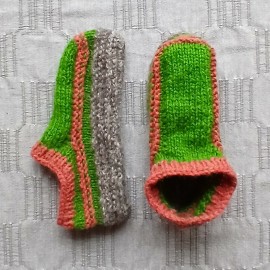 Megztos tapkutės MT2