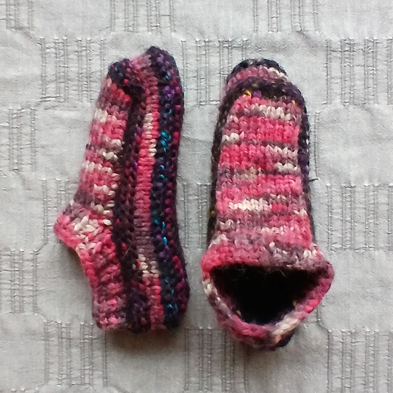 Megztos tapkutės MT7