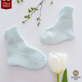 Merino vilnos kojinės Pirmosios merino vilnos kūdikio kojinytės