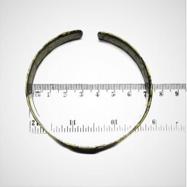 Žalvarinė apyrankė ,,Laikas''