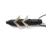 Sendinto ąžuolo ir žalvario pakabukas