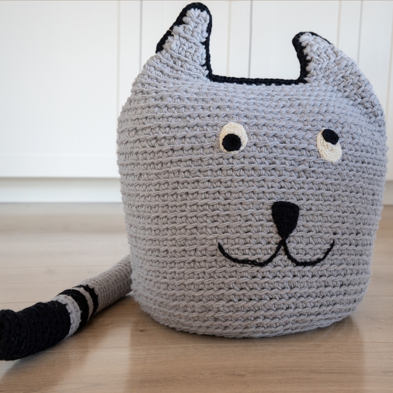 Sėdmaišis Katinas Sėdmaišis Katinas